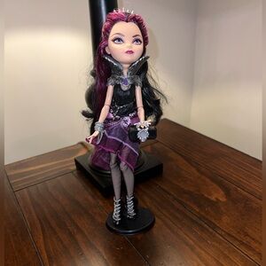 Ever after high raven queen